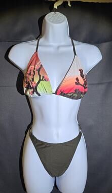 ATMOSPHERE SWIMWEAR / SIZE 14 / NWOT - (BUY 1 GET 1  1/2 OFF)